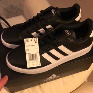 adidas grand court